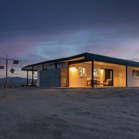 Kinetic House-Joshua Trees Sculptures Cowboy Pool Villa Yucca Valley Ngoại thất bức ảnh