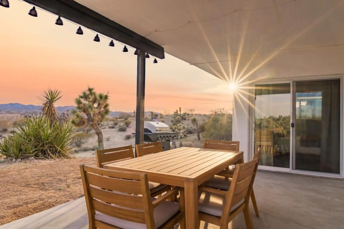 Kinetic House-Joshua Trees Sculptures Cowboy Pool Villa Yucca Valley Ngoại thất bức ảnh