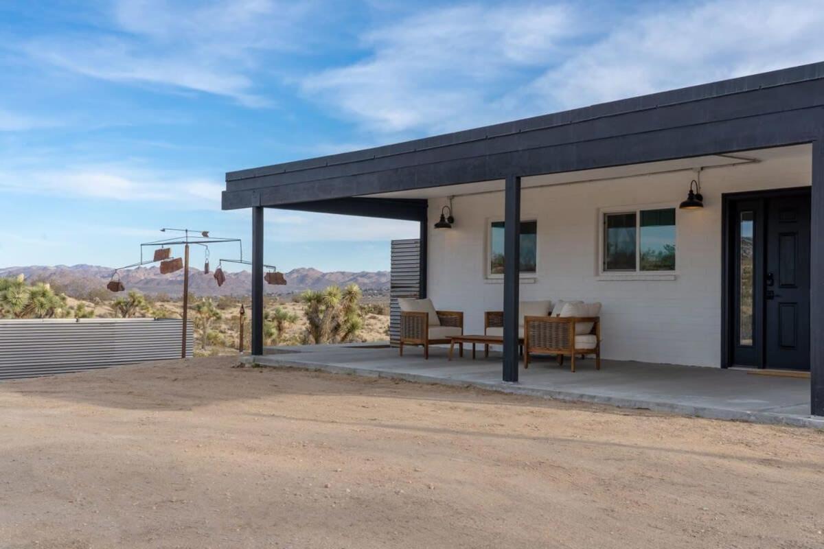 Kinetic House-Joshua Trees Sculptures Cowboy Pool Villa Yucca Valley Ngoại thất bức ảnh